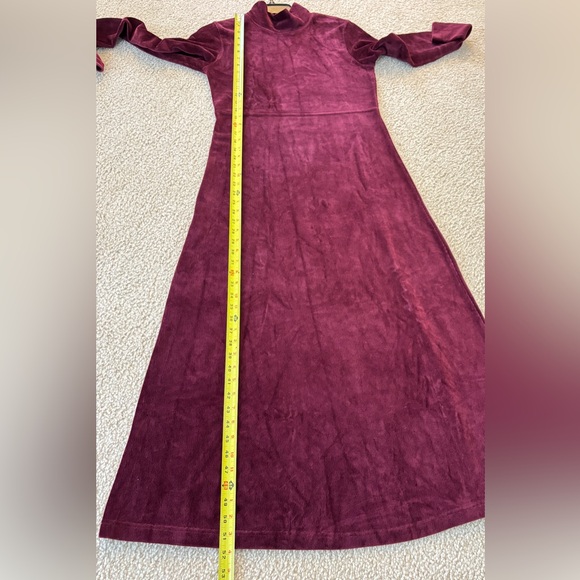 Moda International Deep Burgundy Velvet Corduroy Mock Neck Maxi Dress Size M - Picture 9 of 9